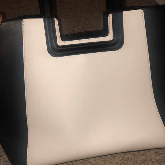 Handbag - Picture 4 of 4